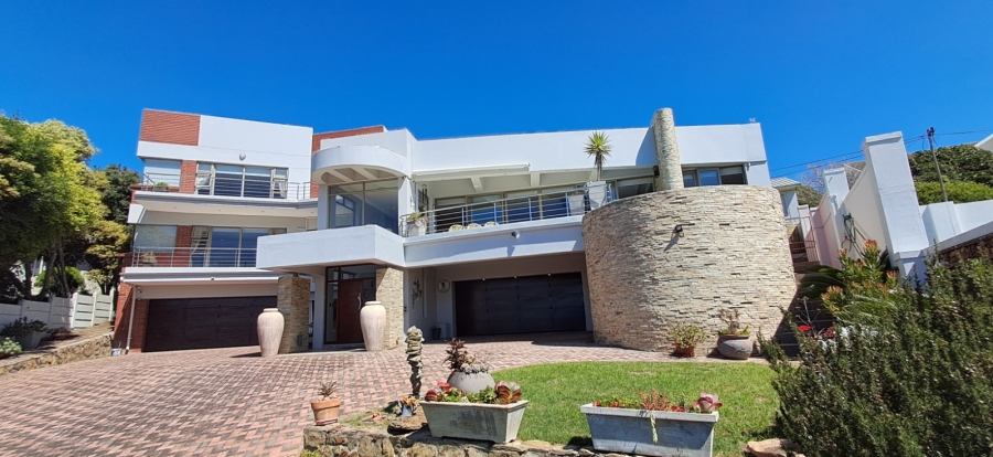 4 Bedroom Property for Sale in Jeffreys Bay Central Eastern Cape